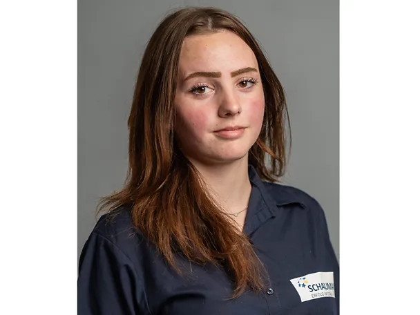 Portrait Angelina Noah